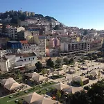 Open Trace Unique 3 Bedroom Apartment Located Centeral Lisbon