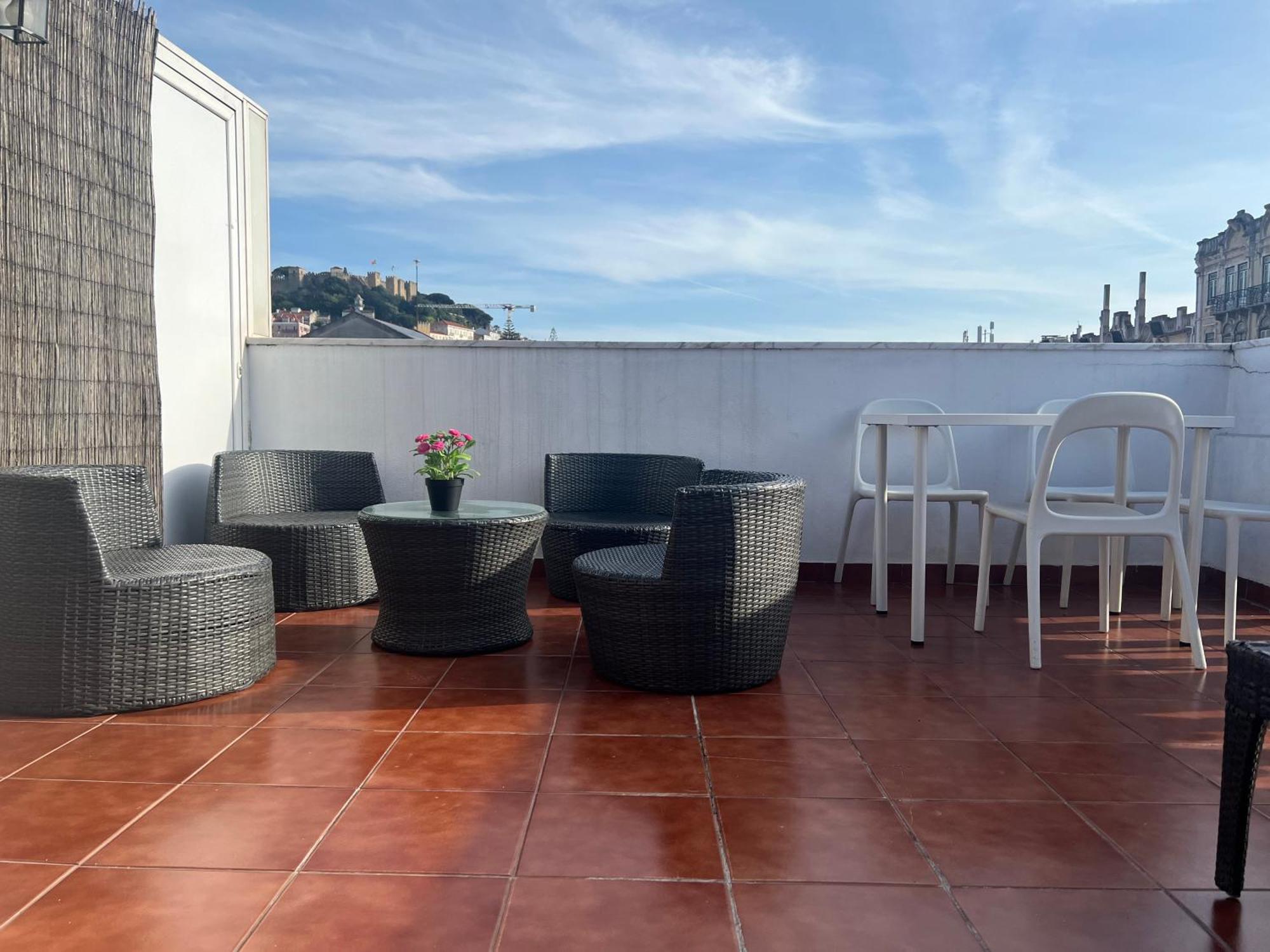 Appartement Open Trace Unique 3 Bedroom Located Centeral *